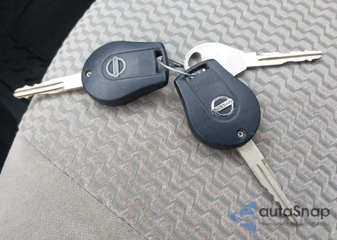 2014 Nissan Versa Note Sv z USA, uszkodzony, nr VIN 3N1CE2CP0EL415173